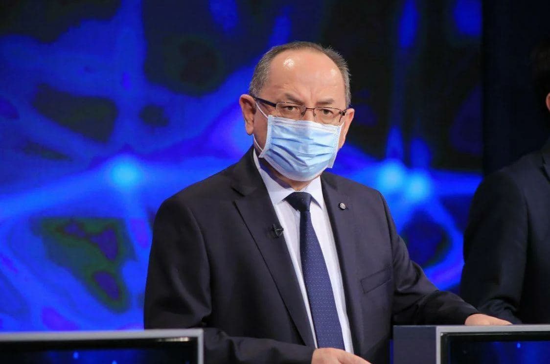 Нурмат Отабеков объяснил ситуацию с переносом вакцинации второй и третьей доз узбекско-китайской вакцины
