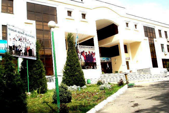 В Ташкенте вынесли приговор студенту юридического колледжа, убившему однокурсника