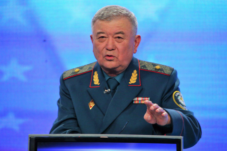 Сотрудникам МВД Узбекистана решили поменять форму