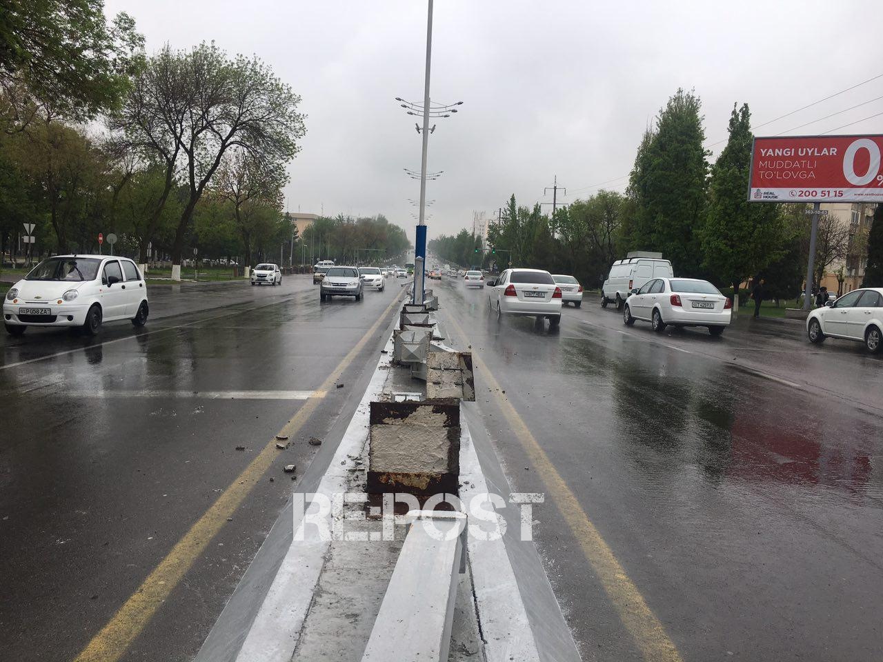 Проспект Мирзо Улугбека начали избавлять от разделительных заграждений 