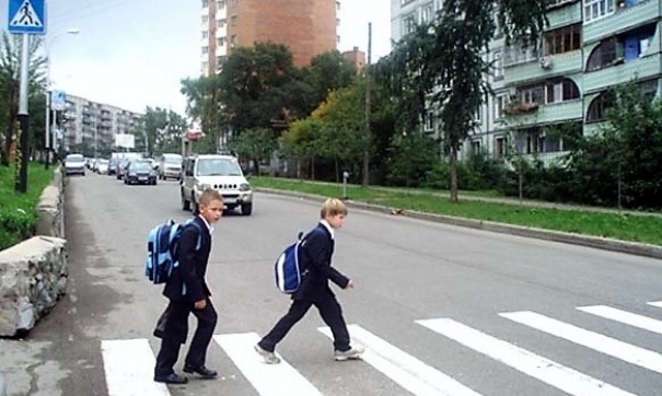 Узбекистан рассматривает вопрос выдачи водительских прав в общеобразовательных школах