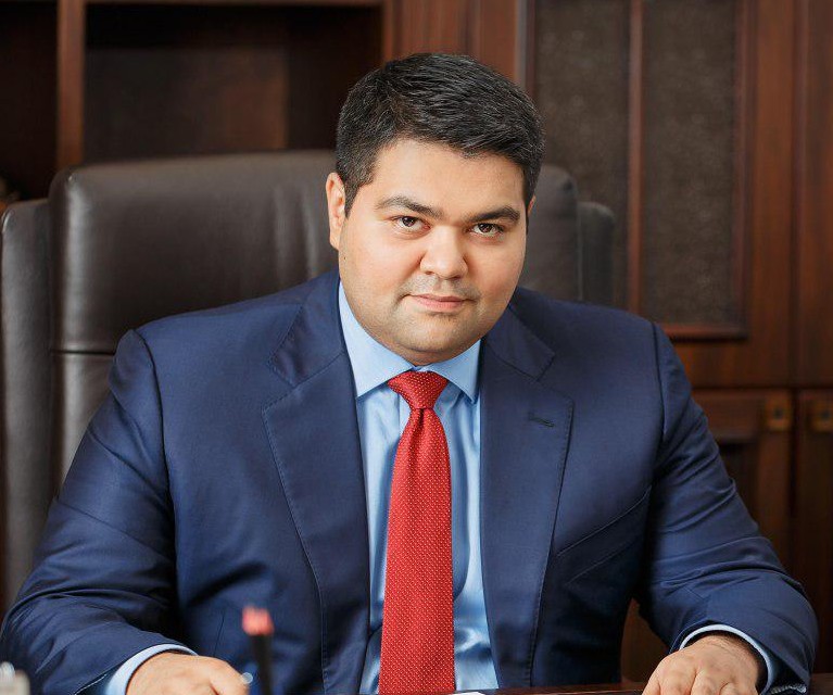 Глава Мининфокома пообещал увеличить скорость интернета в Узбекистане до 1,2 терабита