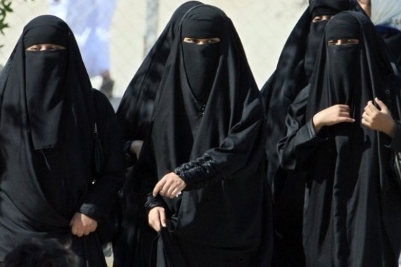 В Казахстане запретили ношение религиозной одежды