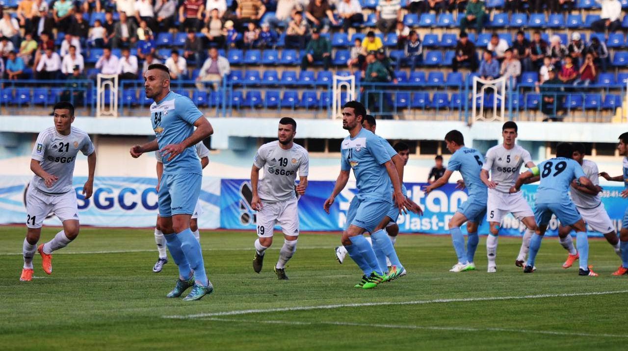 Футболисты ФК «Насаф» покидают клуб из-за долгов по зарплате