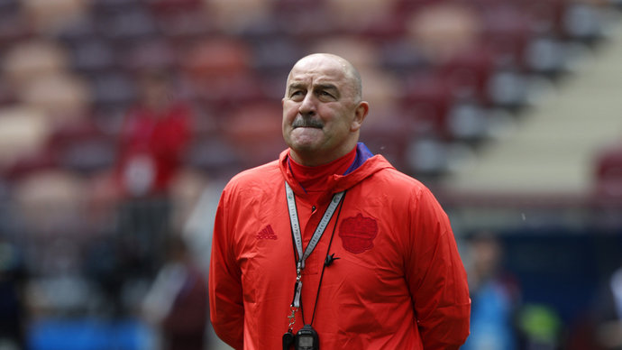 Путин позвонил главному тренеру сборной России после разгромной победы над Саудовской Аравией