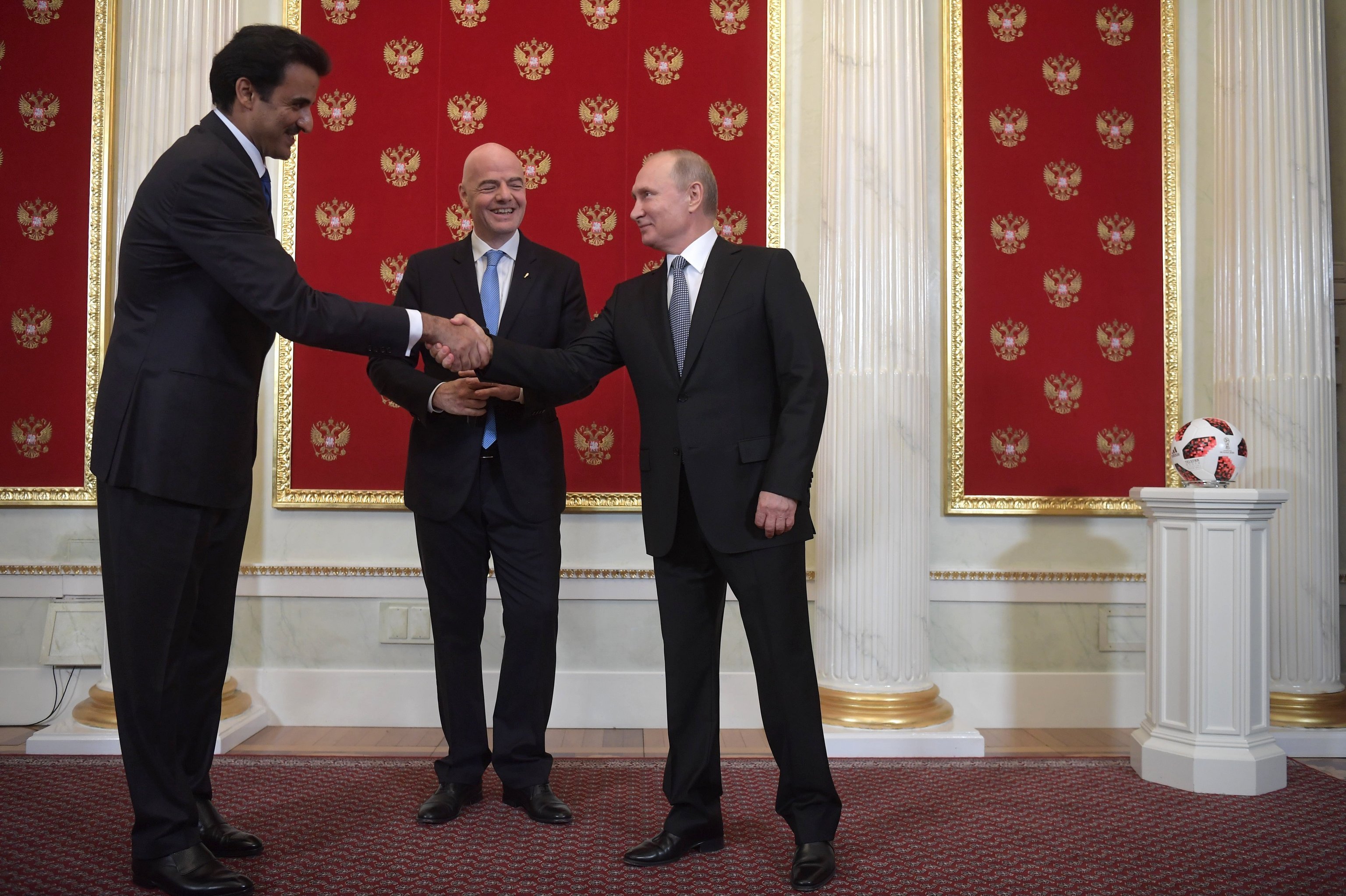 Россия передала эстафету в проведении Чемпионата мира по футболу