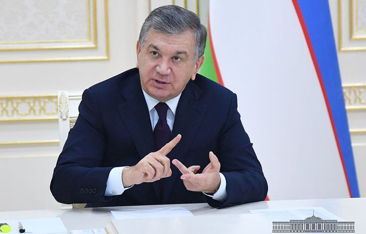 Шавкат Мирзиёев повысит зарплаты учителям