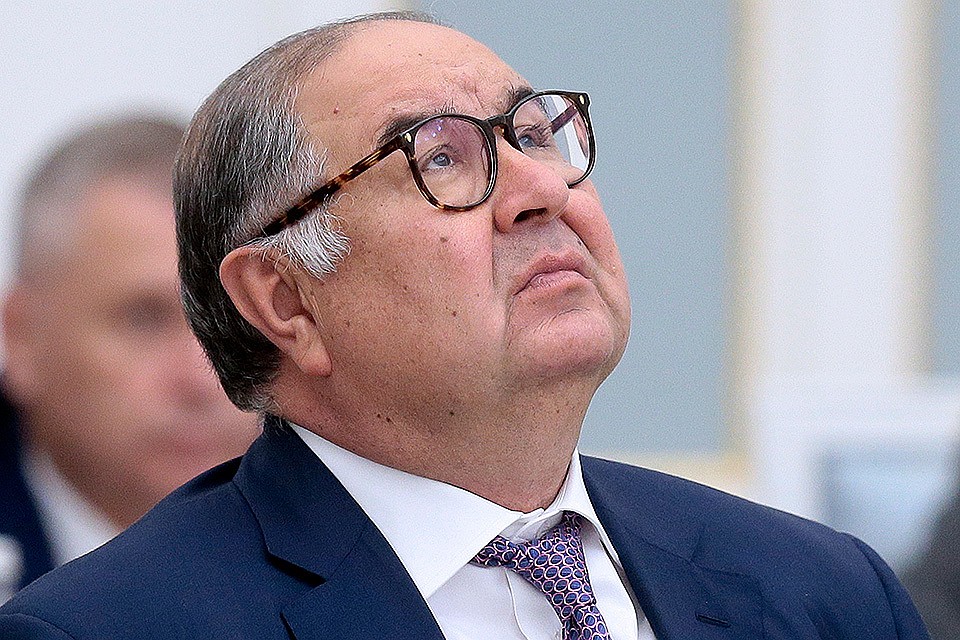 Усманов думает продать акции английского футбольного клуба «Арсенал»