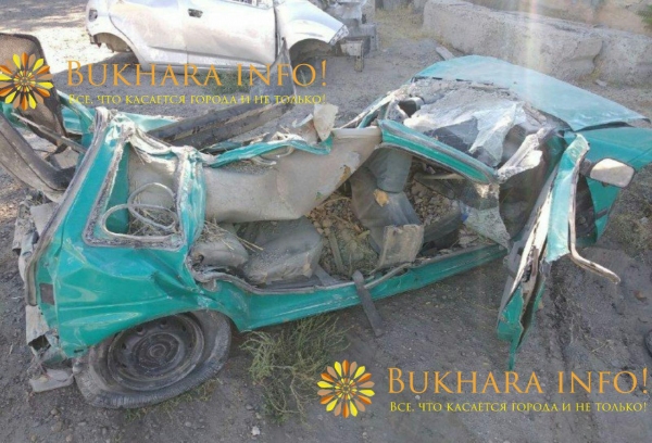 В Бухаре рухнувшее здание унесло жизни нескольких человек