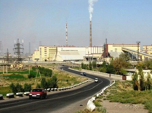 В Алмалыке парень заступился за девушку и умер