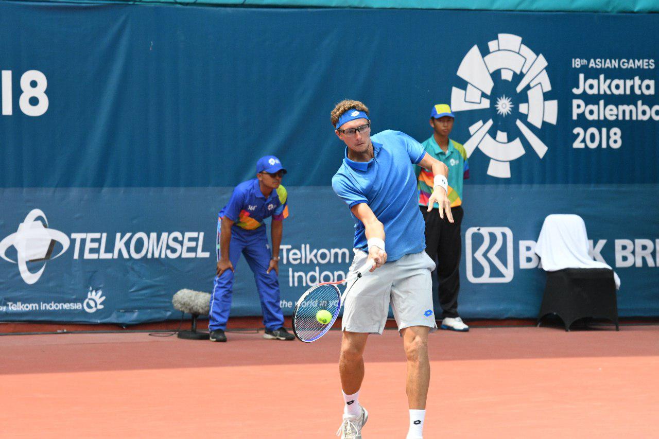 Денис Истомин взял «золото» 