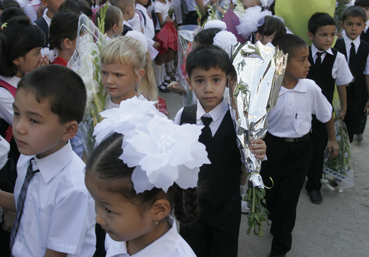 Детей примут в школу онлайн