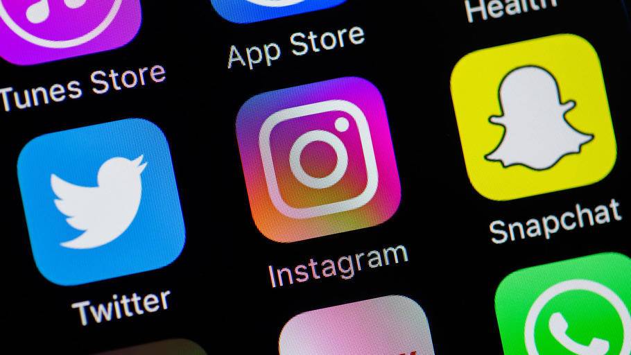 Instagram упал по всему миру