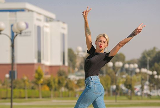 Опубликованы первые кадры со съемок «Орла и Решки» с Ивлеевой в Узбекистане