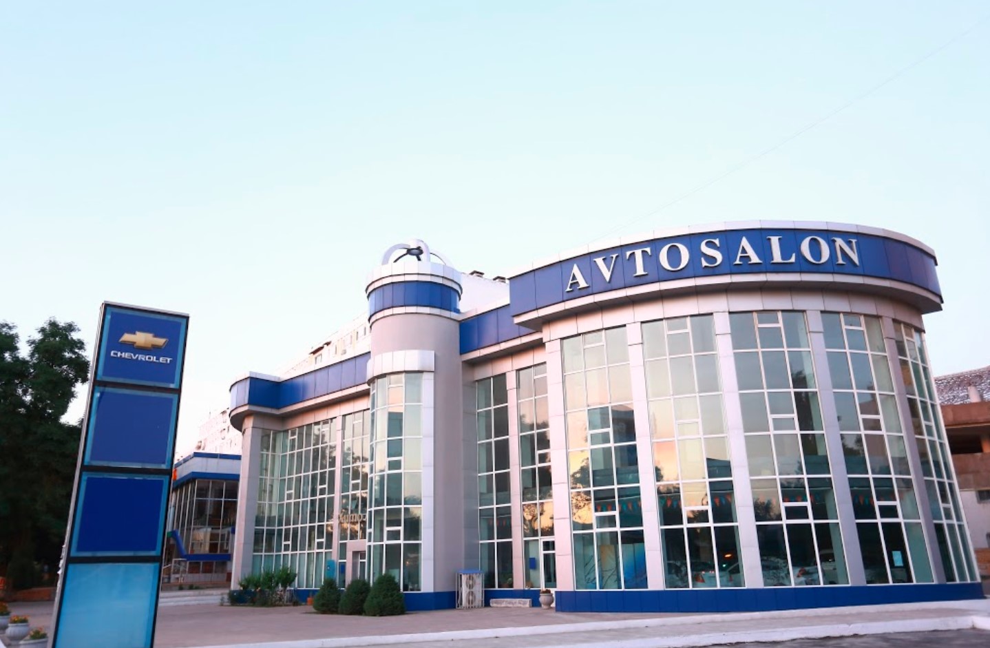 GM Uzbekistan распрощался с одним из ташкентских автосалонов