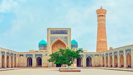 Узбекистан вырвался в топ среди самых раскупаемых направлений для россиян