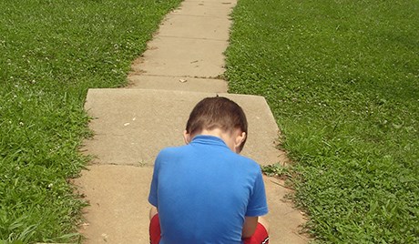 В Каракалпакстане учитель придумал наказание для детей и унизил их