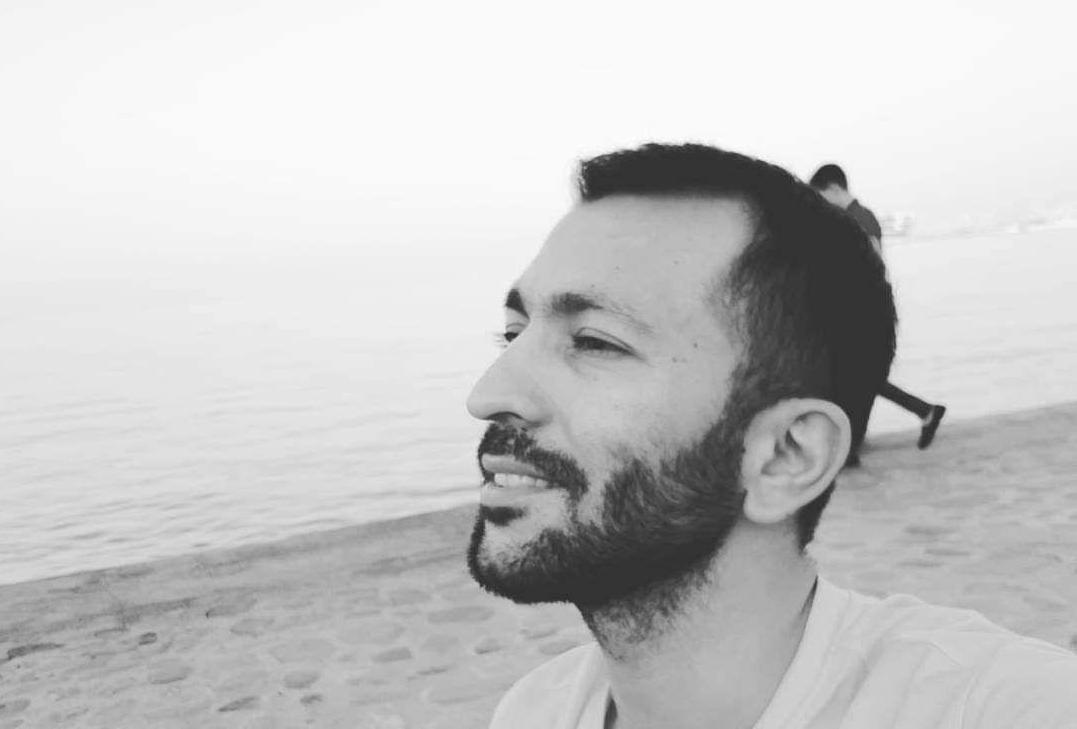 Скончался журналист Бобур Комилов