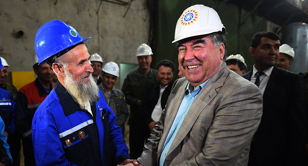 Эмомали Рахмон запустил Рогунскую ГЭС