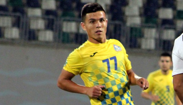 «Пахтакор» пожаловался на своего новичка Азиза Тургунбаева за игру на два фронта