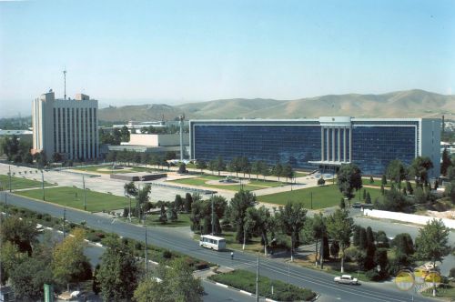 В Джизаке семья наелась соленого и попала в больницу