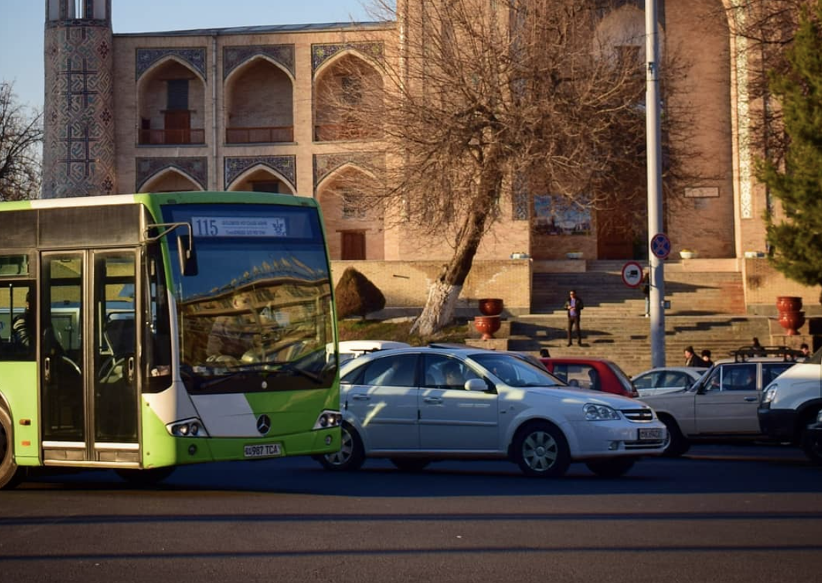 Узбекистанцев ждет потепление после снега и холодов