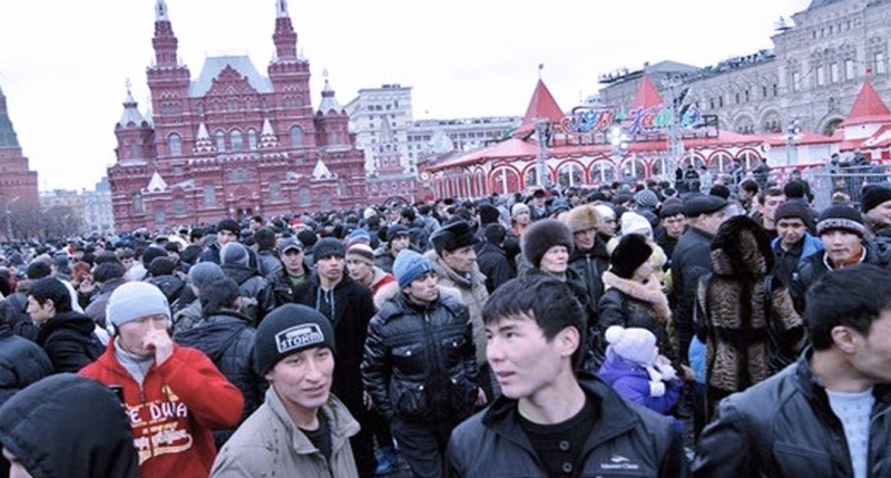 Подсчитано число узбекистанских мигрантов  в России