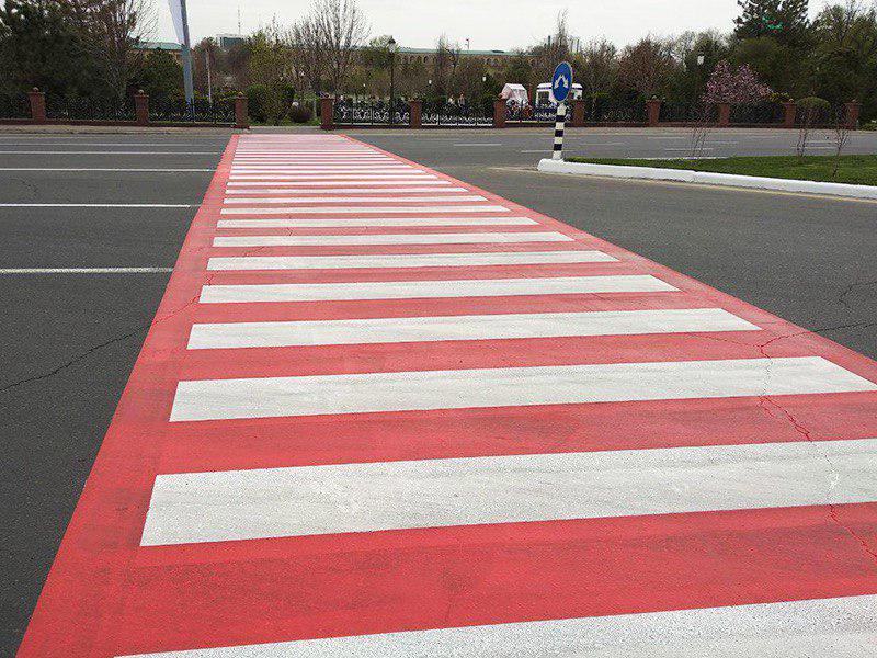 Красной «пешеходке» в центре Ташкента нашлось объяснение