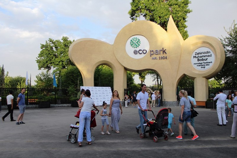 Узбекистанцы определились с оптимальным количеством детей в семье