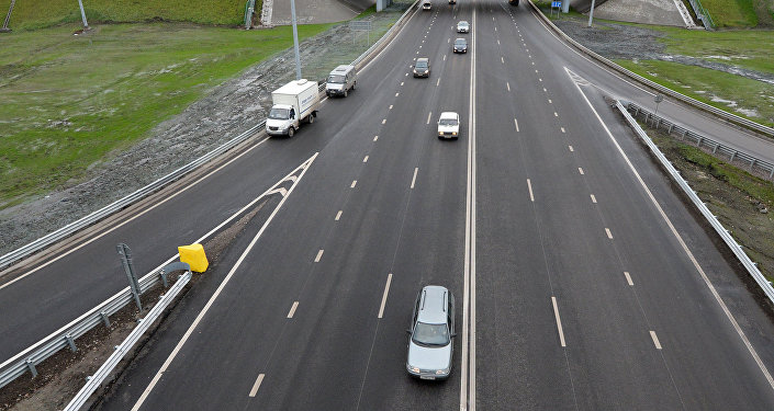 Двое мужчин торговали запрещенными препаратами прямо на ташкентской трассе и поедут отбывать срок