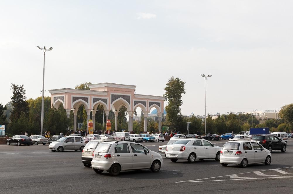 В Узбекистане юрлица поплатятся за езду без сертификата