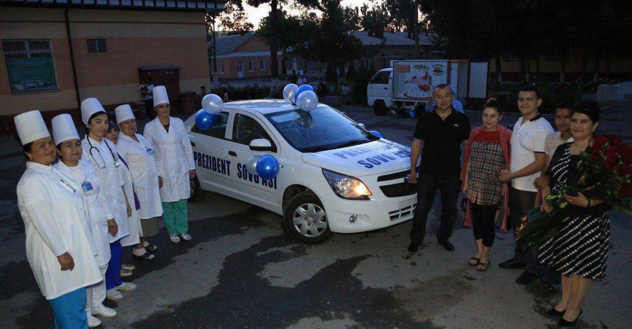 В Фергане родители назвали тройняшек в честь президента, его жены и дочери 