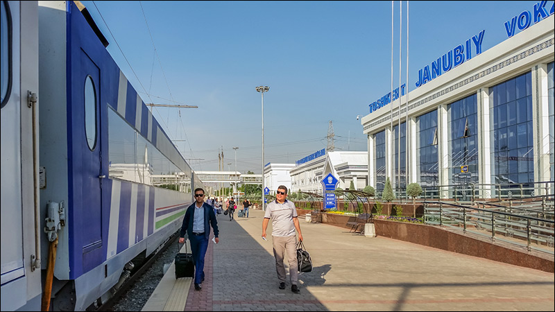Маршруту «Ташкент - Андижан - Ташкент» сделали скидку 