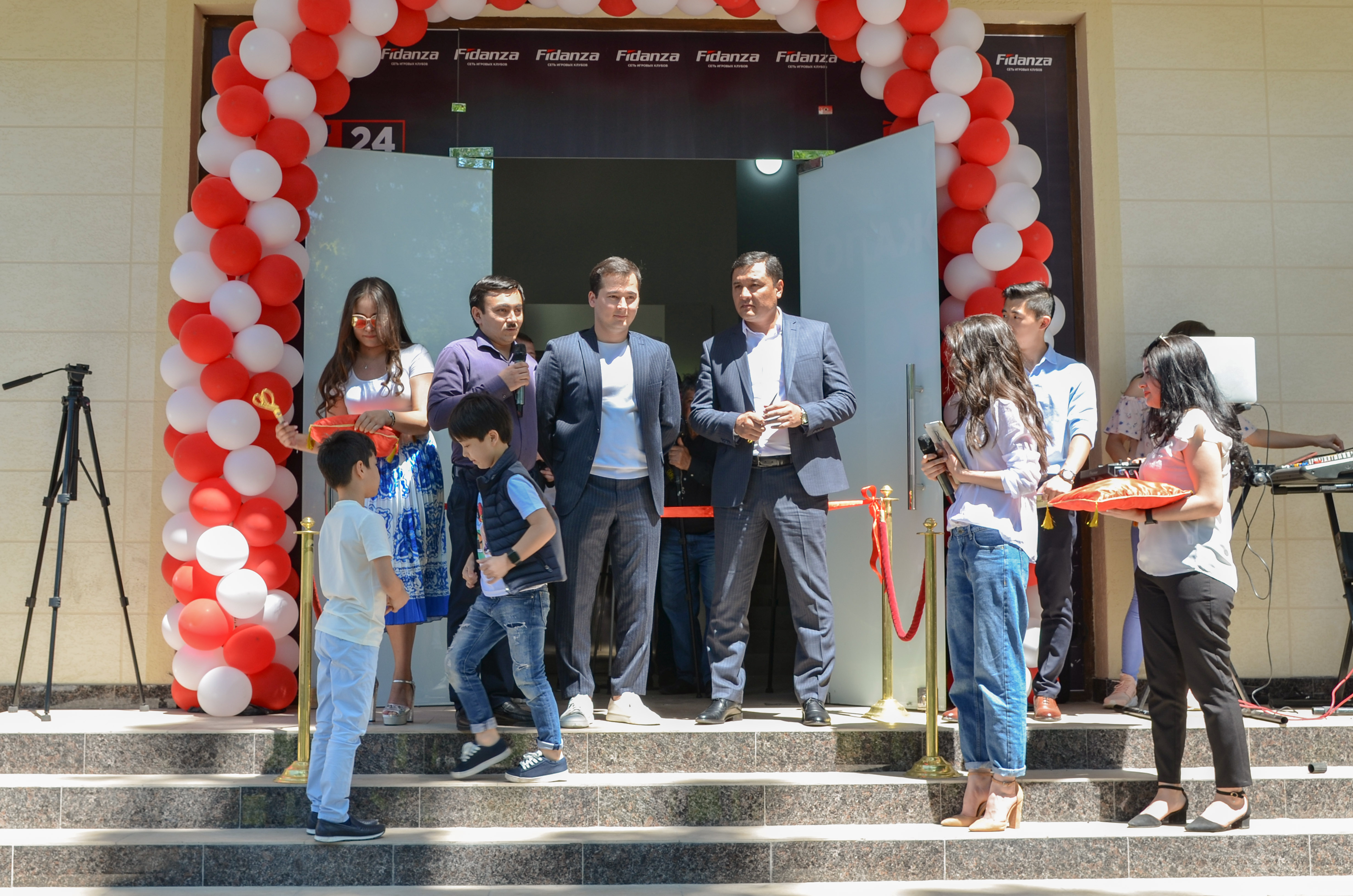 В Ташкенте открылся большой игровой центр 