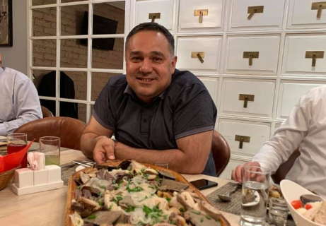 Тимур Мусин рассказал, как компания набрала долги, попросил отсрочки по кредитам и представил два варианта развития ситуации