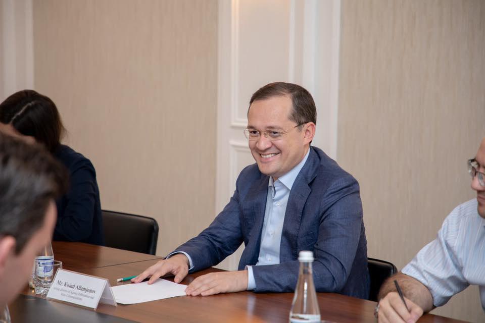 Комил Алламжонов заступился за блогера, у которого «налоговики» отняли телефон