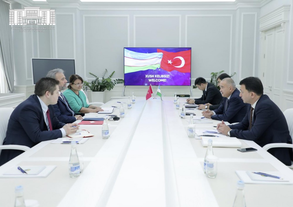 Хоким Ташкента встретился с послом Турции в Узбекистане