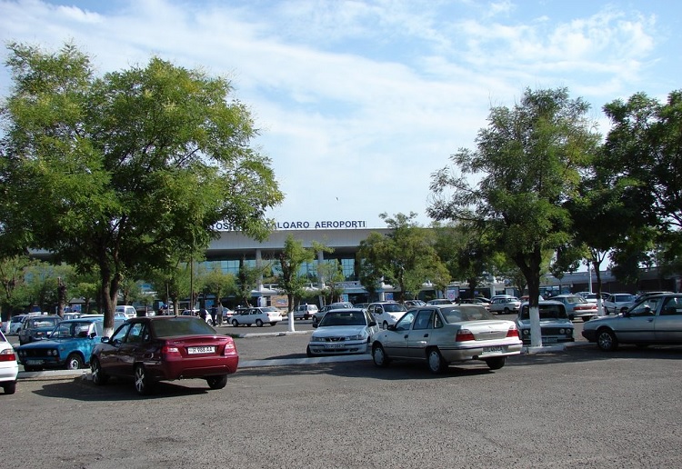 ГУВД: «в аэропортах Ташкента таксистов-бомбил практически нет»