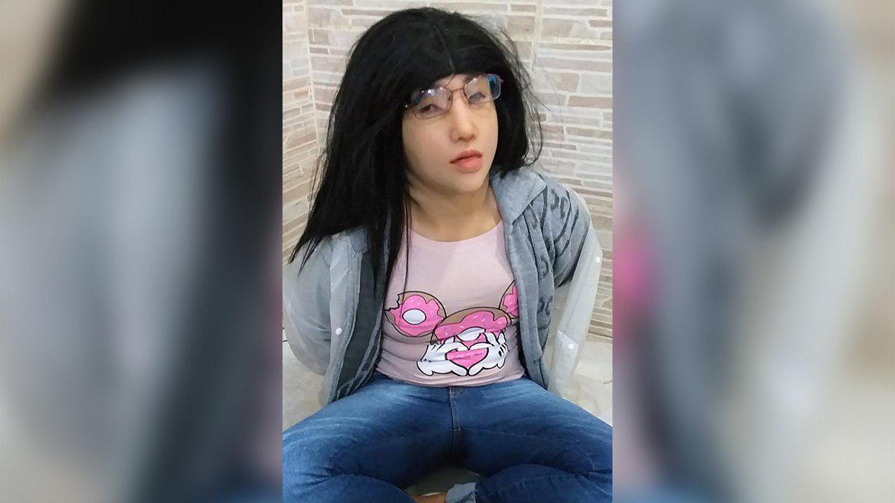 Переодевшегося в свою дочь наркобарона нашли мертвым в камере