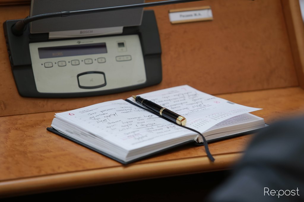  Госслужащих обяжут пройти курсы служебной этики