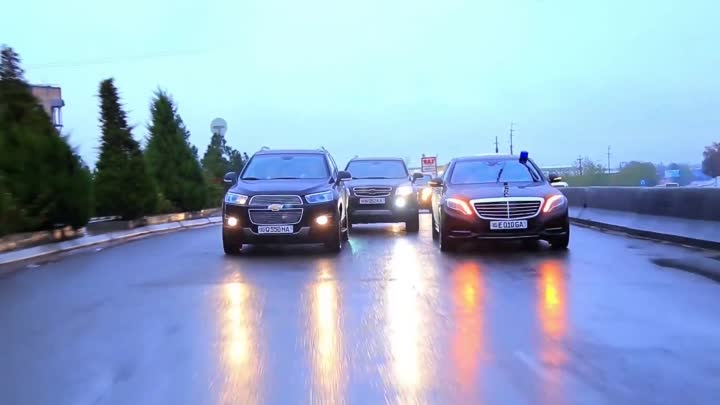 В Самарканде арестовали водителей свадебного кортежа