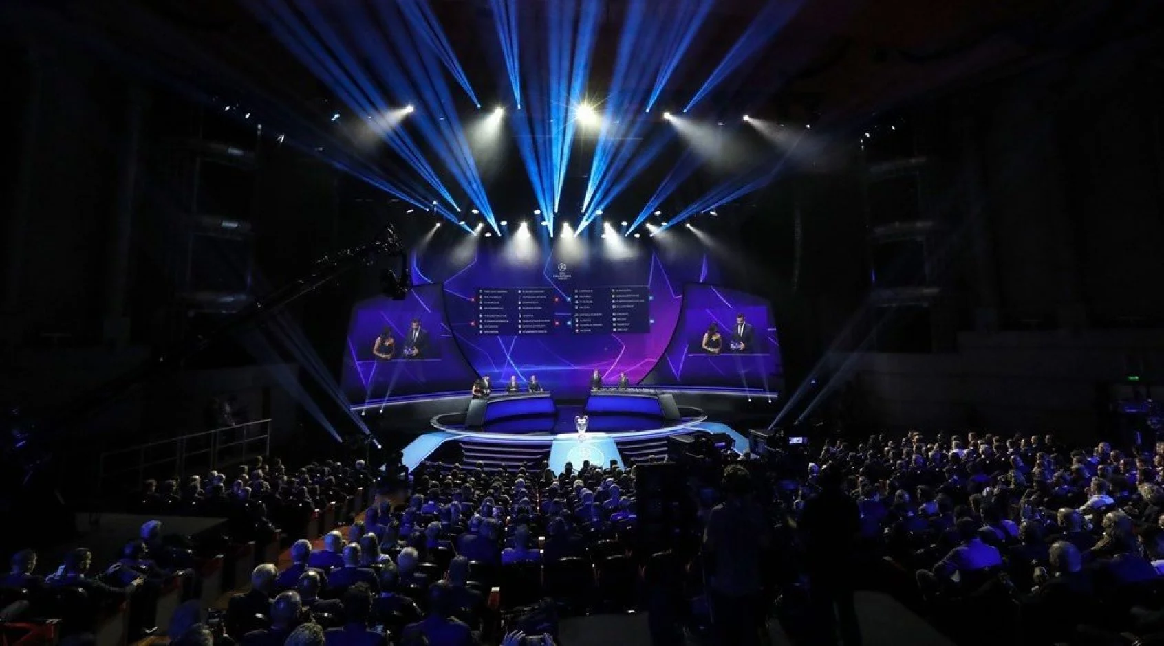 Обнародованы результаты жеребьевки группового этапа Лиги чемпионов