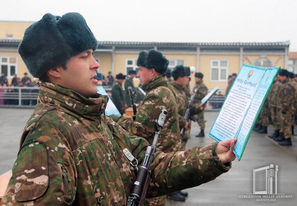 Вместо «Военной присяги» призывники будут давать «Присягу Родине»