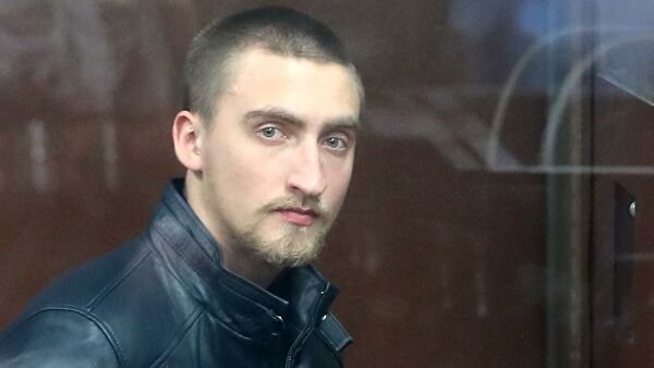 Российские актеры устроили флешмоб в поддержку Павла Устинова, осужденного по «московскому делу»