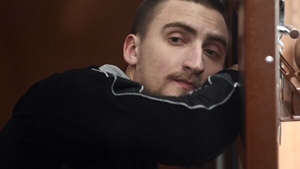 Осуждённого за вывих плеча росгвардейца на митинге Павла Устинова выпустили из СИЗО