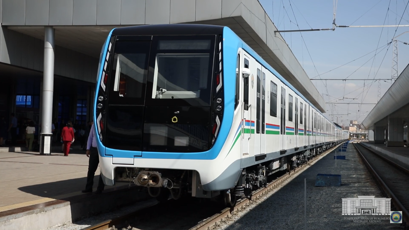 Ташкент обзавелся новым электропоездом
