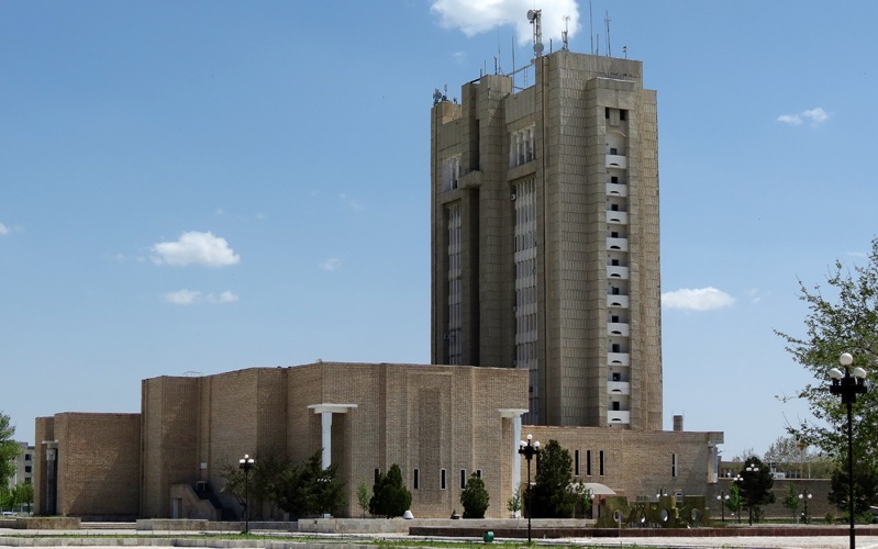 Хокимият Бухарской области опроверг вывод детей на хлопок в Каганском районе