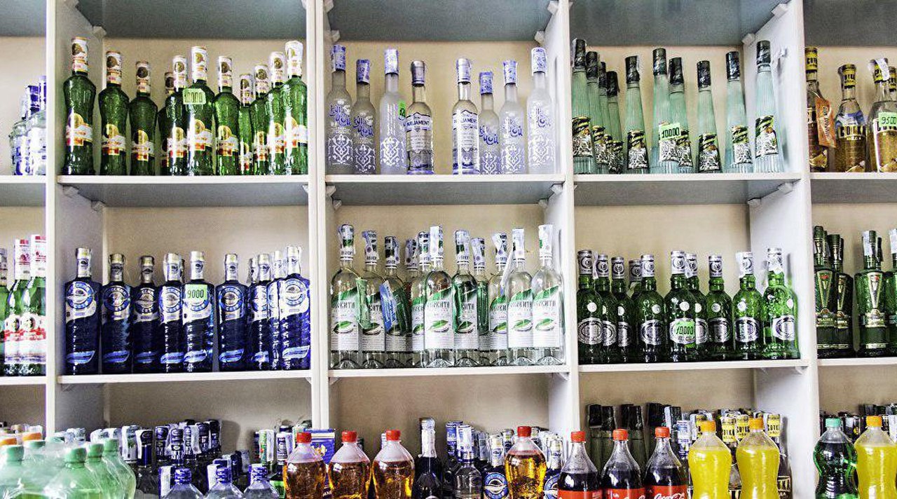 В Самаркандской области 25-летний студент напился и убил знакомого бутылкой по голове