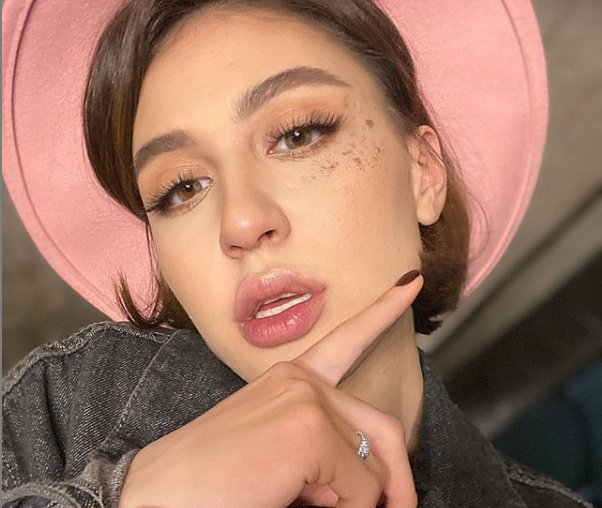 На блогерку Асаль Юлдашеву напали неизвестные: девушка призвала женщин больше не молчать