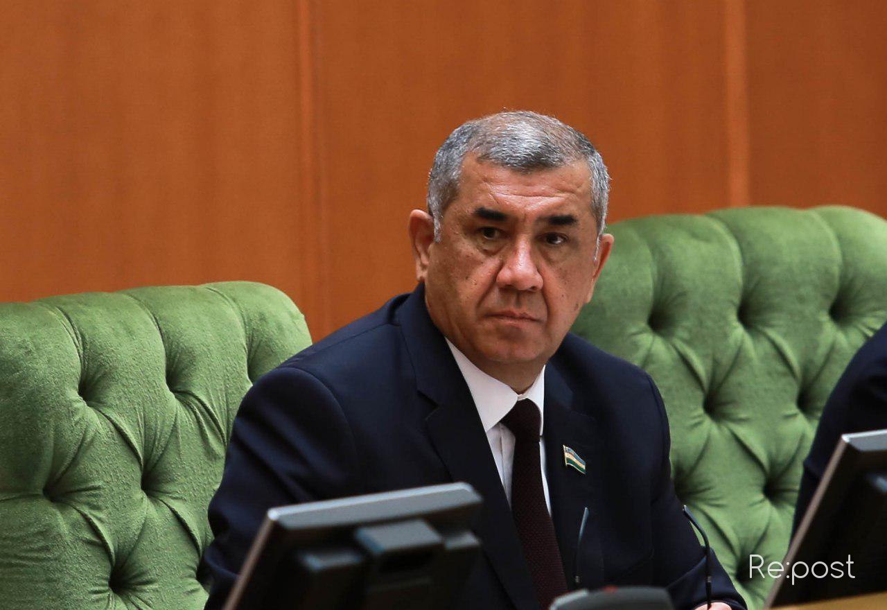 Нигматулла Юлдашев обвинил медиков в прописании ненужных лекарств пациентам за денеги бизнесменов